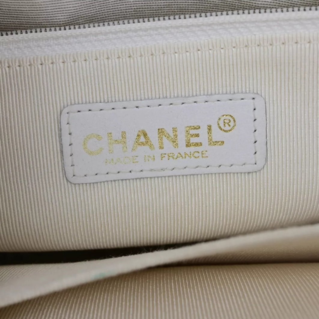 CHANEL Quilted Wild Stitch CC Logo Chain Shoulder Bag