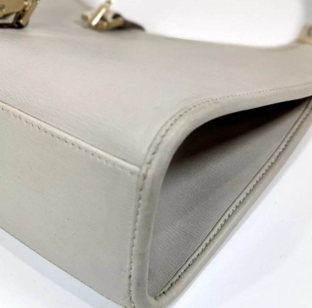 GUCCI Jackie Gray Leather Handbag with Piston Lock Accent