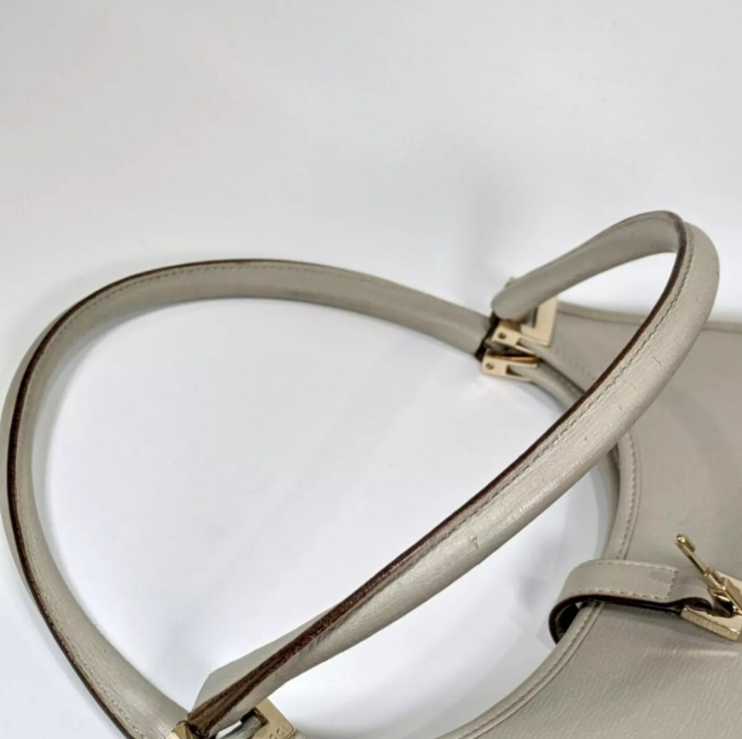 GUCCI Jackie Gray Leather Handbag with Piston Lock Accent