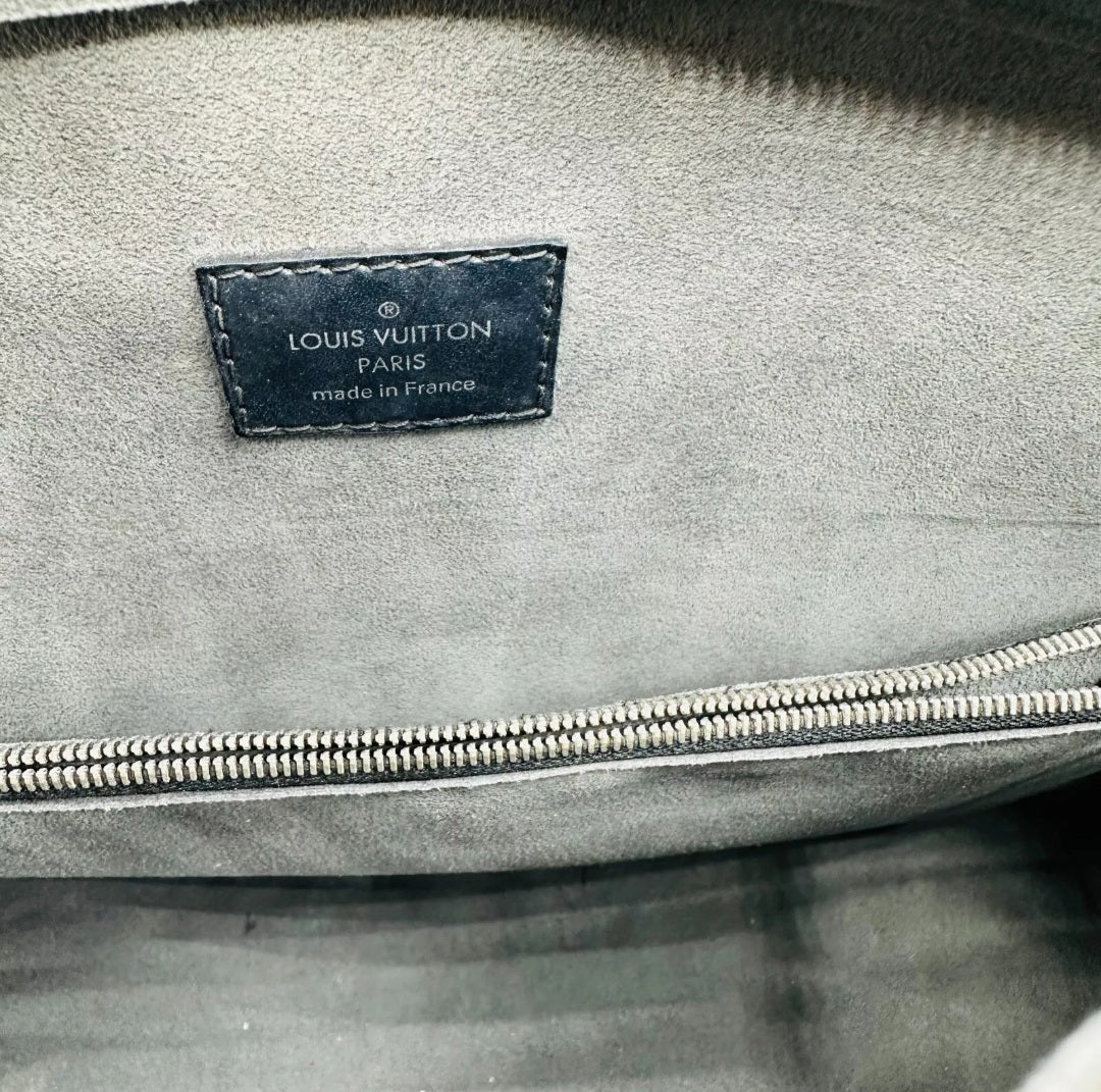 LOUIS VUITTON Black Epi Pont Neuf Top Handle Bag