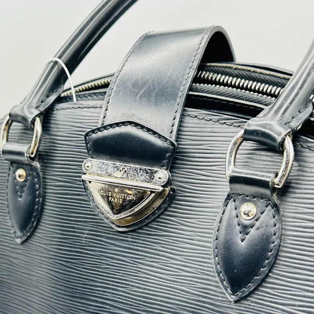 LOUIS VUITTON Black Epi Pont Neuf Top Handle Bag